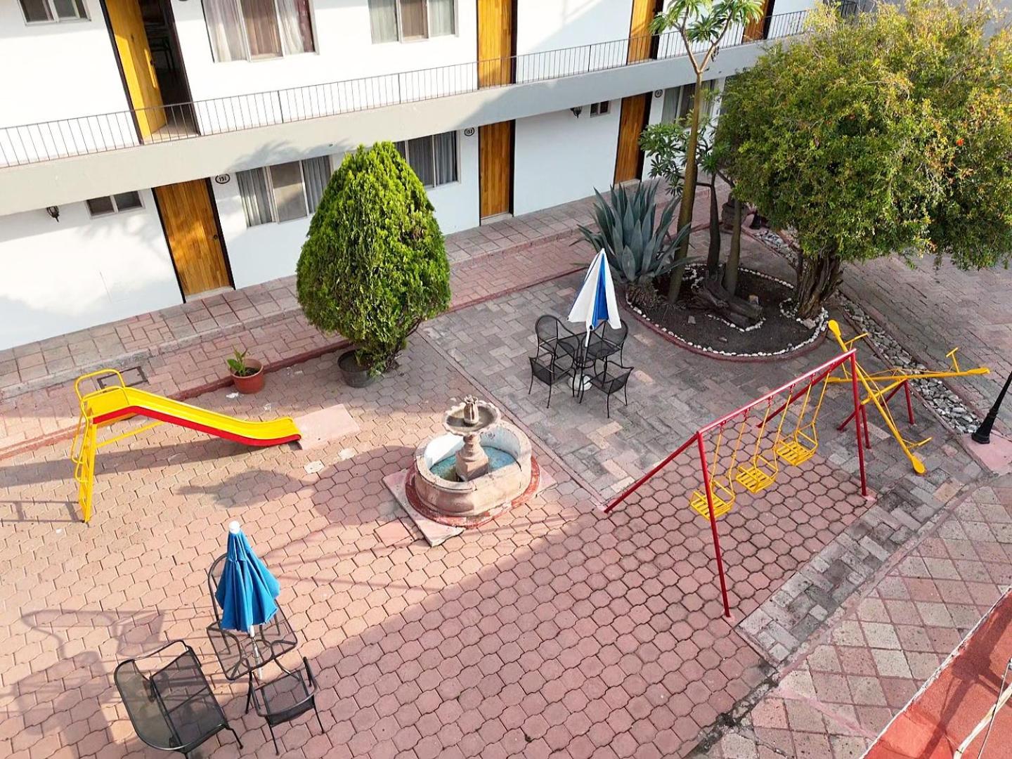 Hotel Bedd Express Querétaro Exterior foto